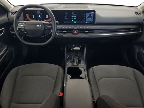 Used 2025 Kia K4 FWD image 14