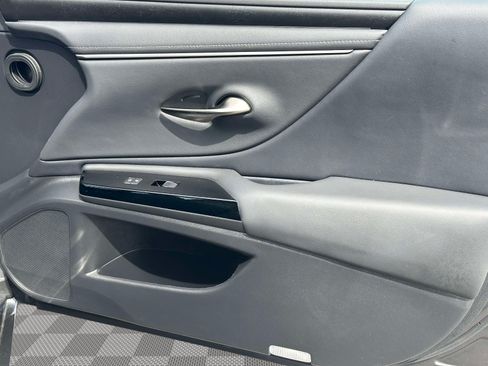 Used 2024 Lexus ES 350 w/ Premium Package FWD image 25