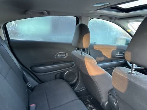Used 2016 Honda HR-V EX image 12