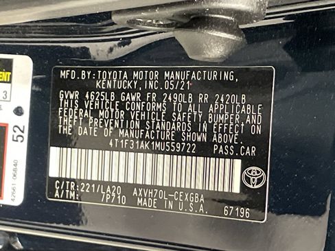 Used 2021 Toyota Camry XLE w/ Navigation Upgrade Package image 36