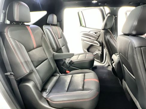 Certified 2024 Chevrolet Traverse RS AWD/4WD image 29