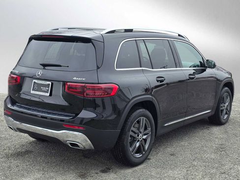 New 2026 Mercedes-Benz GLB 250 4MATIC image 3