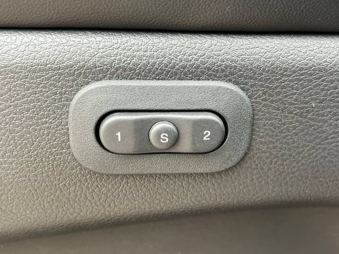 Used 2016 Jeep Grand Cherokee Limited AWD/4WD image 16