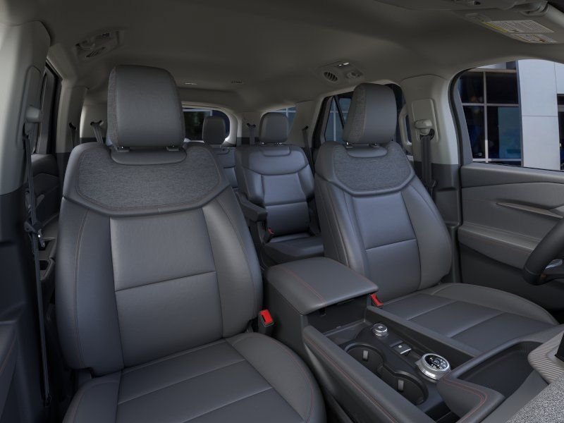 New 2026 Ford Explorer Active w/ Active Comfort Package RWD image 36