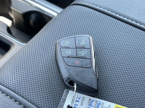 New 2026 Chevrolet Silverado 1500 LTZ w/ LTZ Premium Package AWD/4WD image 34