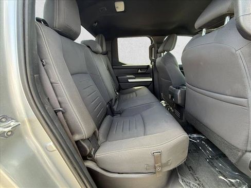 Used 2024 Toyota Tacoma TRD Sport AWD/4WD image 22