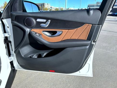 Used 2021 Mercedes-Benz GLC 300 4MATIC Coupe image 16