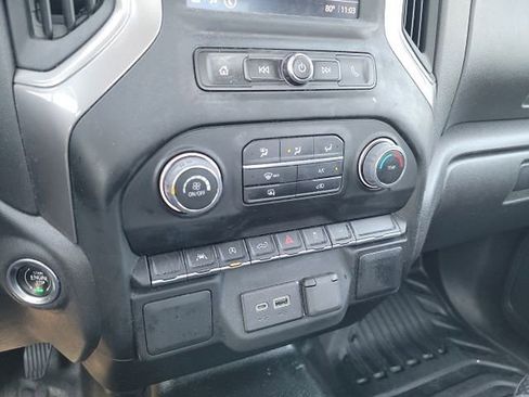 Used 2022 Chevrolet Silverado 1500 W/T RWD image 14