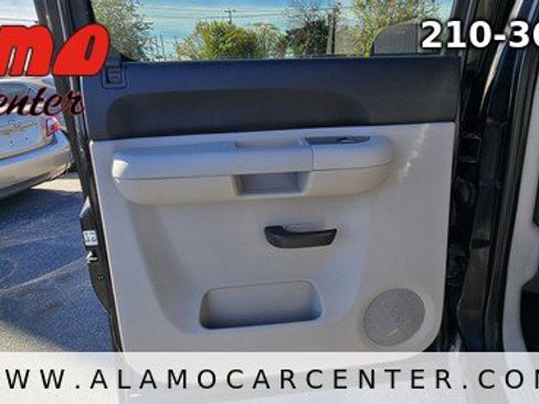 Used 2011 Chevrolet Silverado 1500 LT w/ Texas Edition image 36