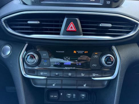 Used 2020 Hyundai Santa Fe SEL FWD image 11
