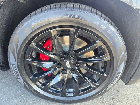 Used 2022 Cadillac Escalade Sport Platinum w/ Heavy-Duty Trailer Package image 9