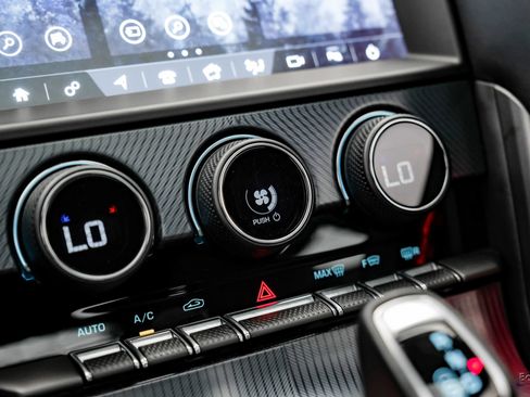 Used 2021 Jaguar F-TYPE R-Dynamic AWD/4WD image 67