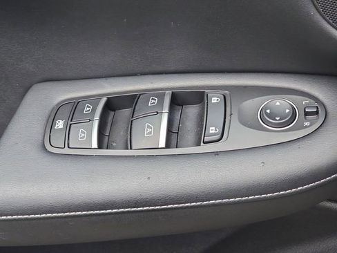 Used 2021 INFINITI QX50 Essential AWD/4WD image 31