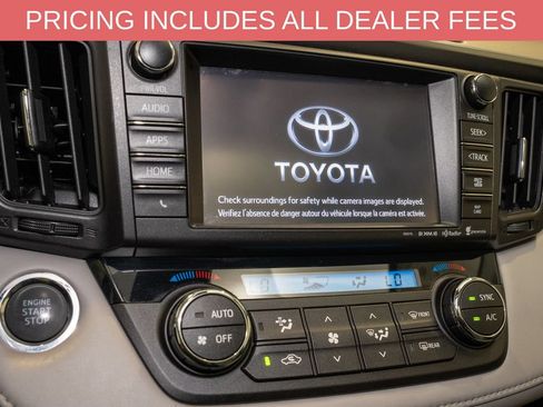 Used 2018 Toyota RAV4 XLE FWD image 13