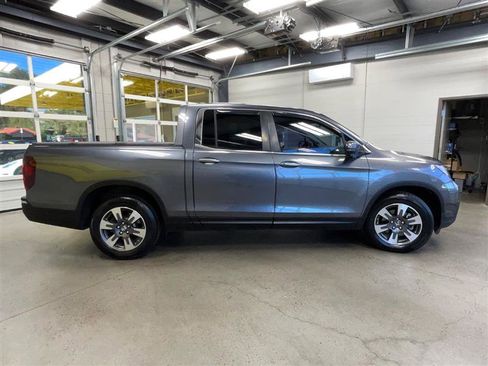 Used 2017 Honda Ridgeline RTL-T image 6