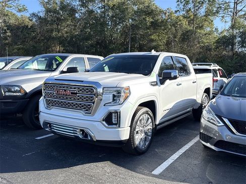 Used 2021 GMC Sierra 1500 Denali w/ Denali Premium Package image 2