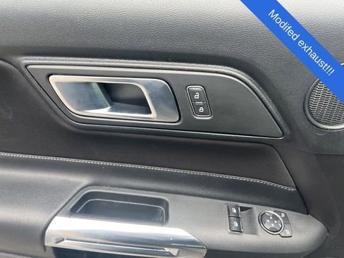 Used 2022 Ford Mustang GT w/ Equipment Group 301A image 17