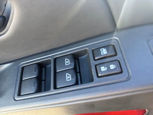 Used 2026 Nissan Frontier PRO-4X w/ Pro-4x Convenience Package image 19