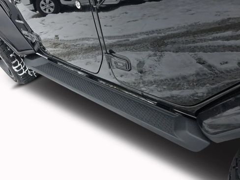 Used 2021 Jeep Wrangler Unlimited Sahara image 31