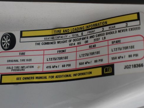 Used 2018 RAM 2500 SLT AWD/4WD image 48