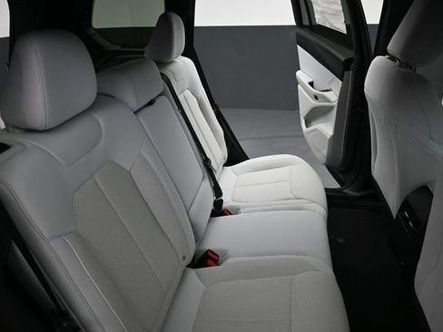 New 2026 Jeep Cherokee Laredo AWD/4WD image 22