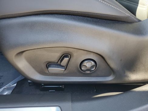 Used 2024 Alfa Romeo Tonale Veloce AWD/4WD image 12