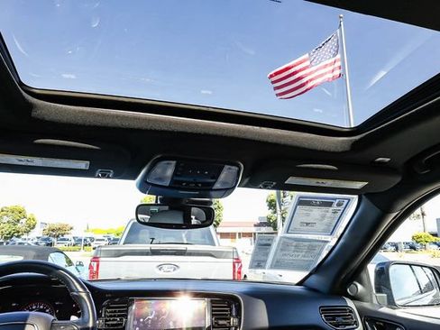 Used 2024 Dodge Durango GT RWD image 16