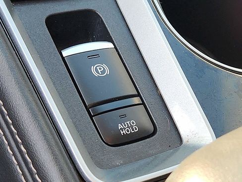 Used 2024 Nissan Altima 2.5 SL AWD/4WD image 25