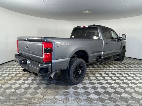 New 2026 Ford F350 XLT w/ XLT Premium Package AWD/4WD image 6