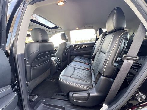 Used 2020 INFINITI QX60 Luxe w/ Essential Package image 13