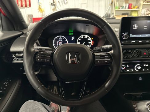 Used 2024 Honda HR-V Sport image 36