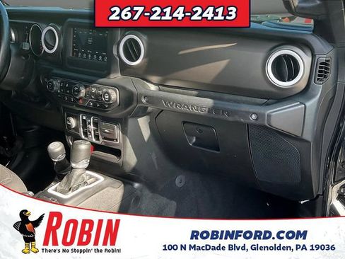 Used 2018 Jeep Wrangler Unlimited Sport S AWD/4WD image 26