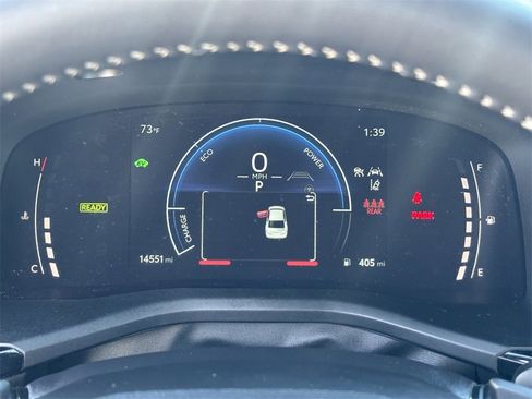 Certified 2025 Toyota Camry SE image 30