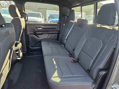 New 2026 RAM 1500 4x4 Crew Cab image 15