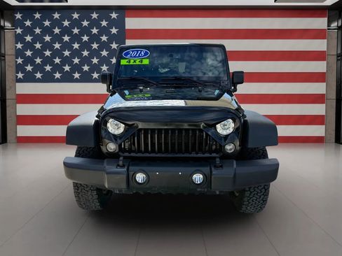 Used 2018 Jeep Wrangler Unlimited Sport S image 2