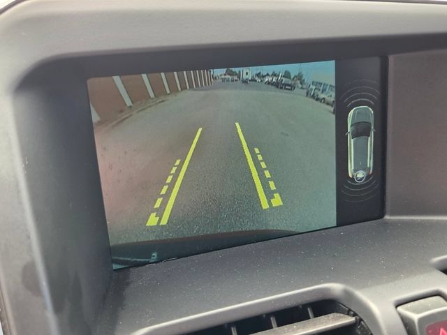 Used 2016 Volvo XC60 T5 Premier w/ Proximity Package FWD image 22