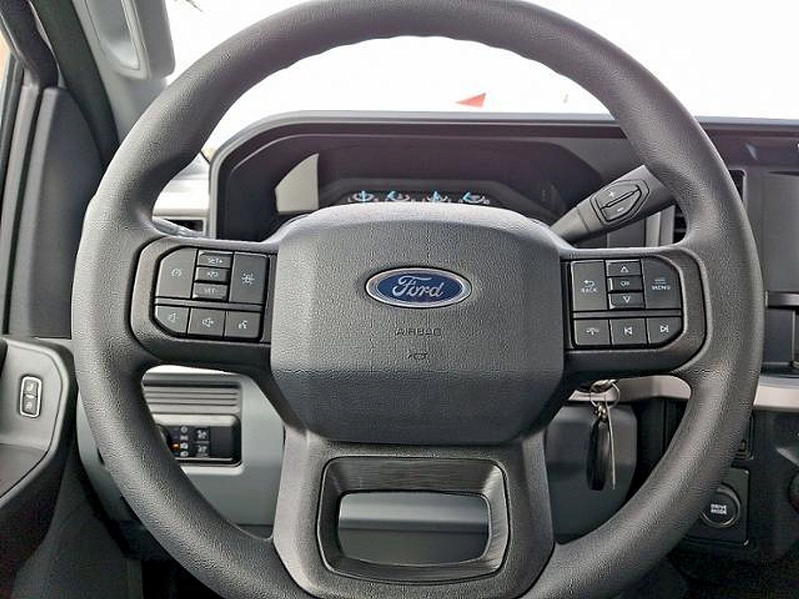New 2024 Ford F550 2WD SuperCab Super Duty image 12