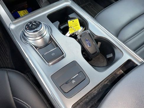 Certified 2022 Ford Edge SEL w/ Convenience Package image 14