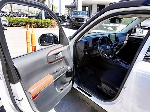 Used 2022 Ford Bronco Sport Badlands w/ Premium Package image 38