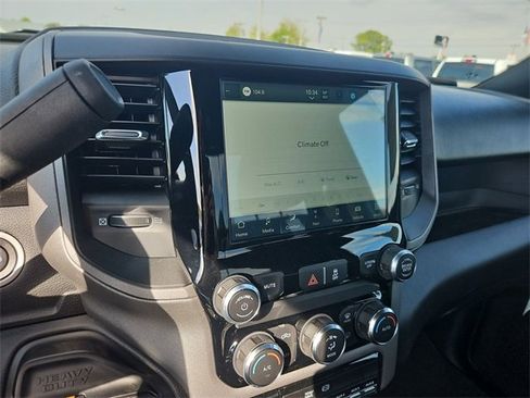 Used 2024 RAM 3500 Tradesman w/ Chrome Appearance Group image 30