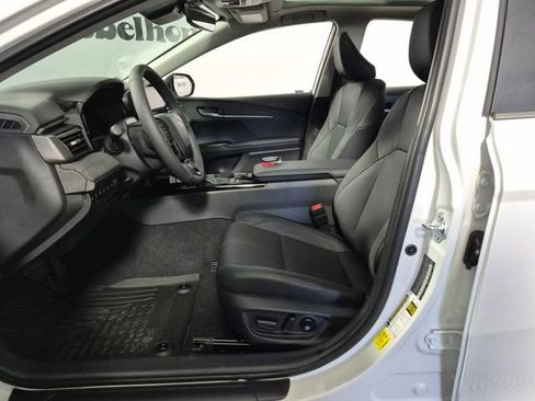 New 2026 Toyota Camry XLE AWD/4WD image 9