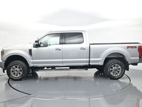 Used 2019 Ford F250 XLT w/ XLT Premium Package AWD/4WD image 3
