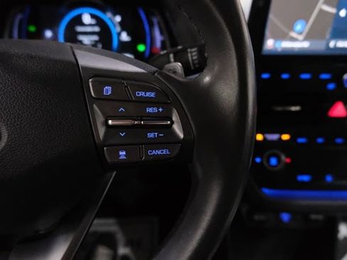 Used 2020 Hyundai Ioniq Limited image 39