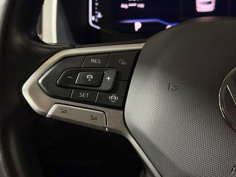 Used 2021 Volkswagen Atlas SEL Premium image 17