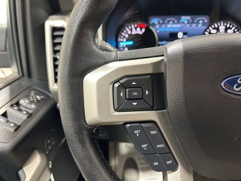Used 2019 Ford F150 Lariat image 26