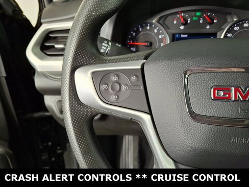 Used 2023 GMC Acadia SLE w/ Driver Convenience Package image 12