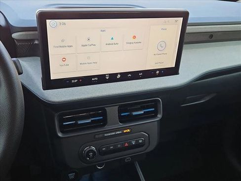 New 2026 Ford Maverick XLT image 12