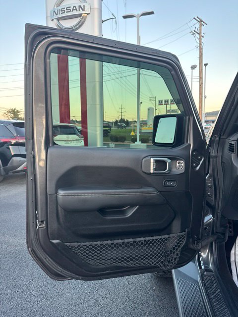 Used 2021 Jeep Gladiator Overland w/ Popular Equipment Package AWD/4WD image 10