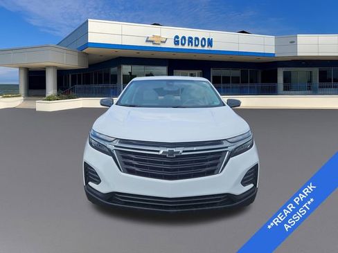 Used 2024 Chevrolet Equinox LS w/ LS Convenience Package FWD image 9
