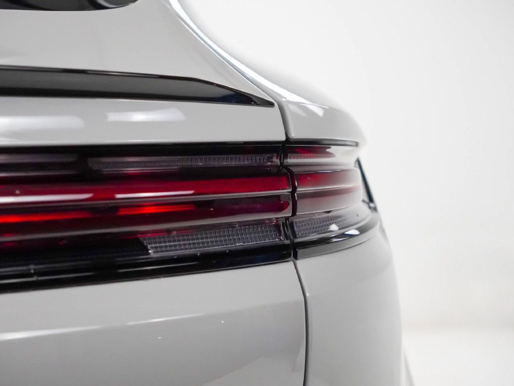 Certified 2026 Porsche Cayenne Coupe AWD/4WD image 12